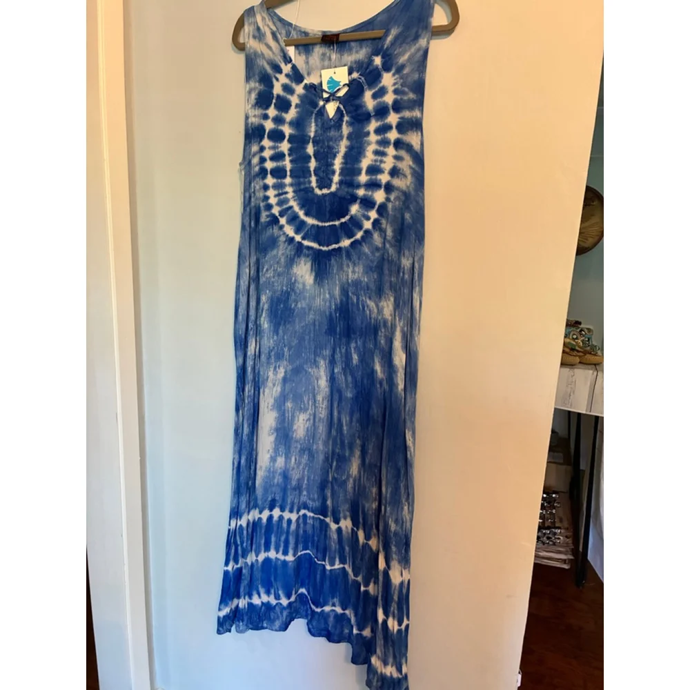 0163 NWT Tie Dye Maxie dress in blue and white. Size M/L - Picture 8 of 11